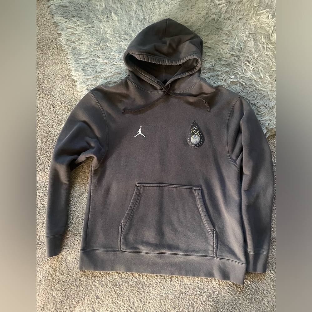 Men’s large Jordan hoodie